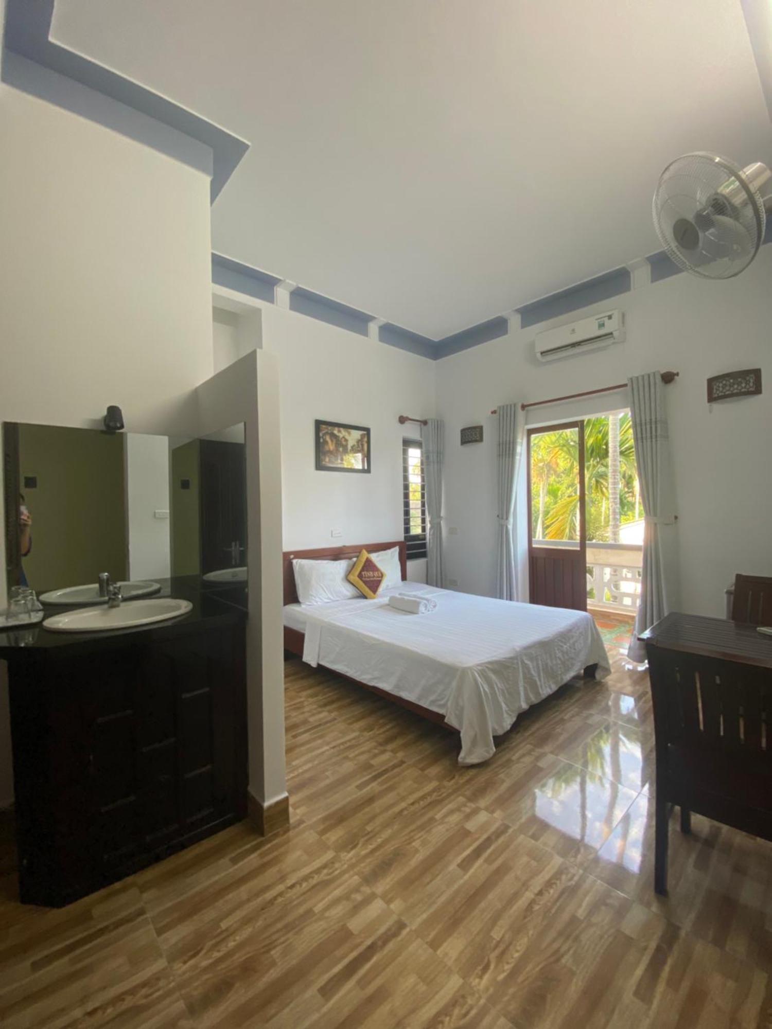 Village Love Homestay ホイアン エクステリア 写真
