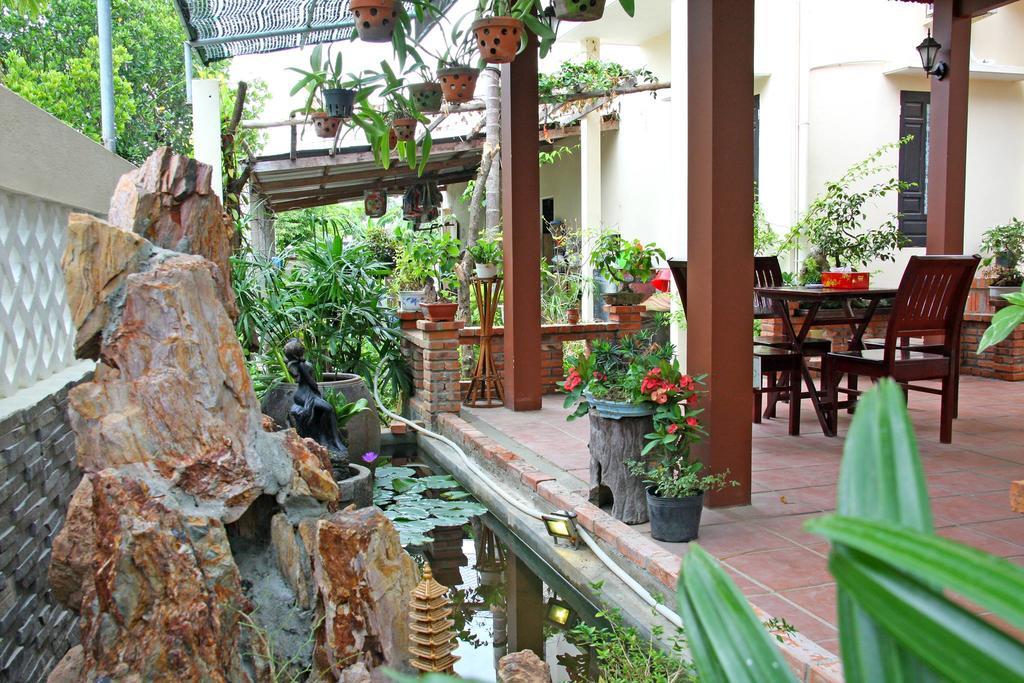 Village Love Homestay ホイアン エクステリア 写真