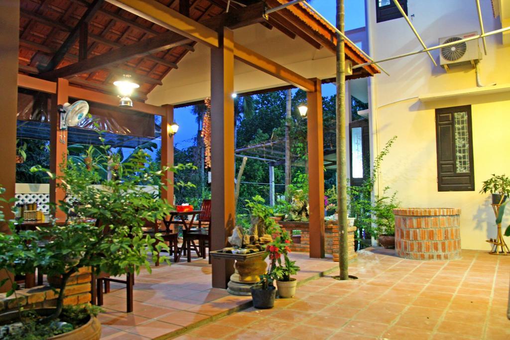 Village Love Homestay ホイアン エクステリア 写真